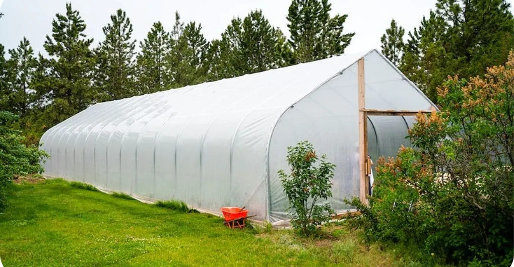 how to heat a plastic greenhouse